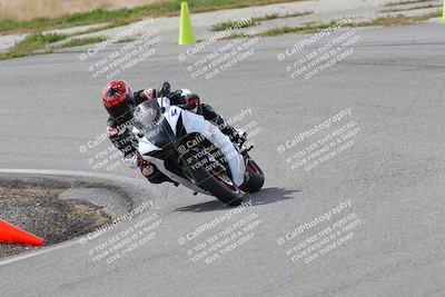 media/Mar-05-2023-TrackXperience (Sun) [[a95d40e56a]]/Group 2/session 2 turn 4/